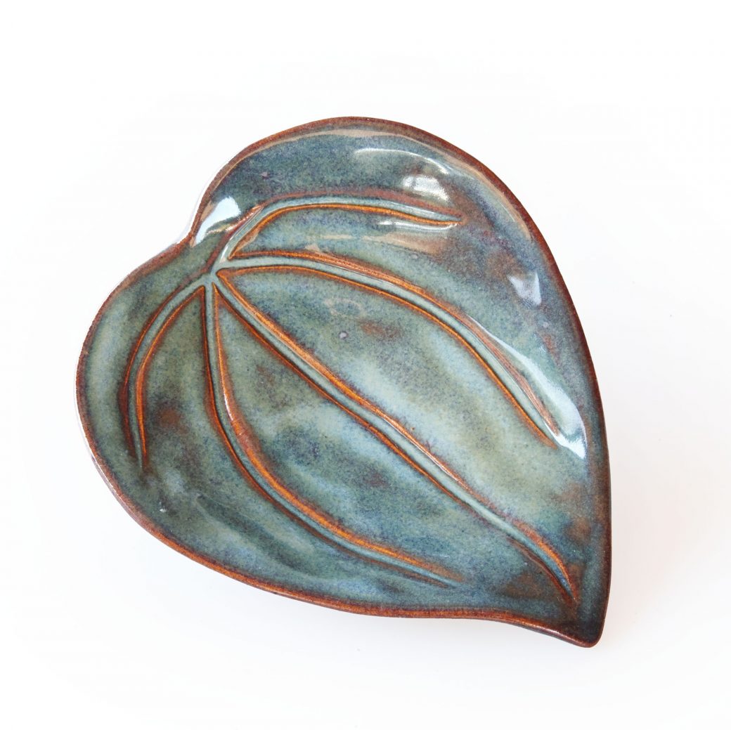 Hand Crafted Ceramic Kawakawa Leaf Soap Dish (Azure)